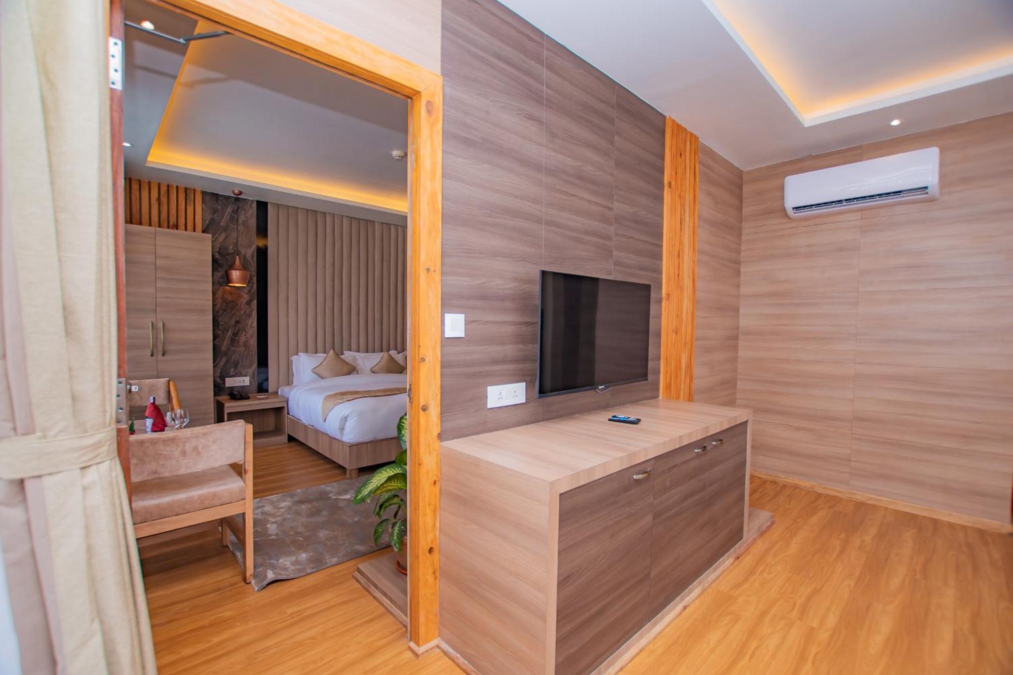 Temple Himalaya Hotel & Spa Pókhara Exteriér fotografie